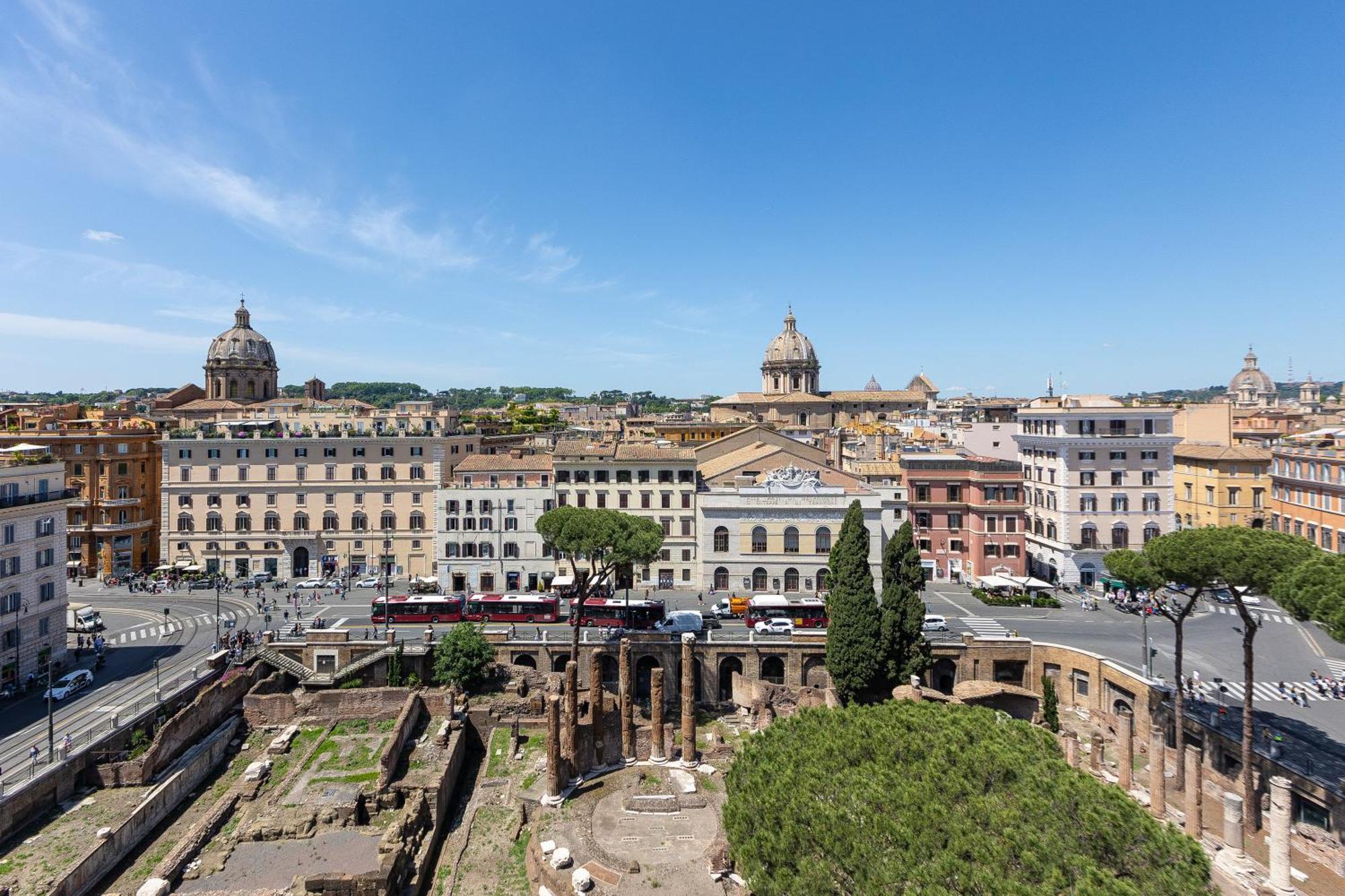 Argentina Penthouse By Rental In Rome Exterior photo